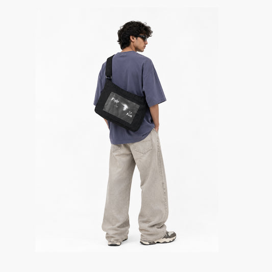 Hunter eye printed crossbody bag
